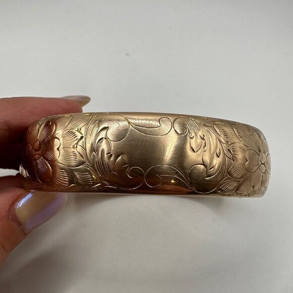 1950s Victorian Revival Etched Floral Gold filled clamper cuff bracelet, FMCO! - Picture 4 of 10